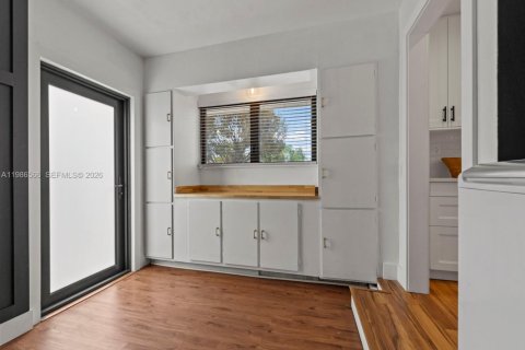 Купить виллу или дом в Катлер-Бей, Флорида 4 спальни, 166.02м2, № 2044927 - фото 27