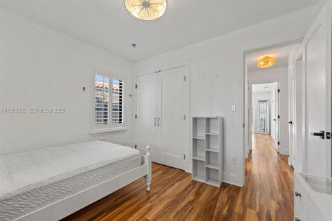 Купить виллу или дом в Катлер-Бей, Флорида 4 спальни, 166.02м2, № 2044927 - фото 23