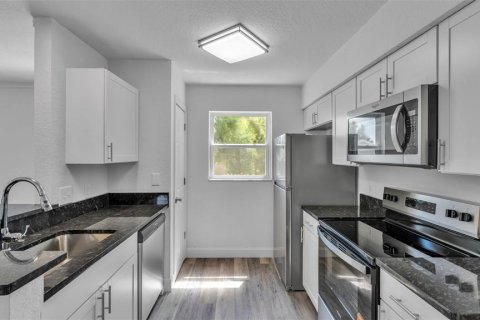 Casa en venta en Lakeland, Florida, 3 dormitorios, 115.94 m2 № 1902548 - foto 14