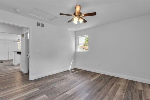 Casa en venta en Lakeland, Florida, 3 dormitorios, 115.94 m2 № 1902548 - foto 18