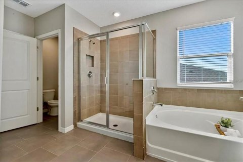 Купить виллу или дом в Ривервью, Флорида 13 комнат, 308.06м2, № 2238141 - фото 9