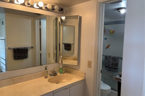 Condominio en venta en Tamarac, Florida, 2 dormitorios, 117.99 m2 № 1852411 - foto 21