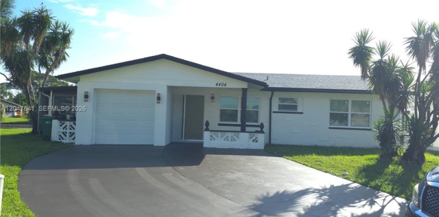 Villa ou maison à Tamarac, Floride 2 chambres, 128.02 m2 № 2270104