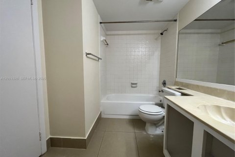 Снять в аренду кондоминиум в Корал-Спрингс, Флорида 1 спальня, 65.03м2, № 2066787 - фото 6