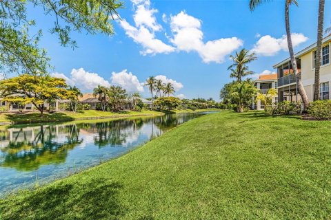 Condo in Cape Coral, Florida, 3 bedrooms  № 2151457 - photo 19