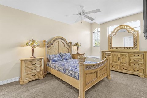 Condo in Cape Coral, Florida, 3 bedrooms  № 2151457 - photo 13