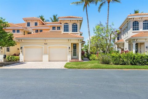 Condo in Cape Coral, Florida, 3 bedrooms  № 2151457 - photo 27