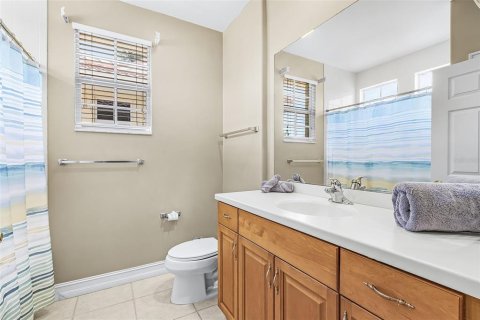 Condo in Cape Coral, Florida, 3 bedrooms  № 2151457 - photo 14