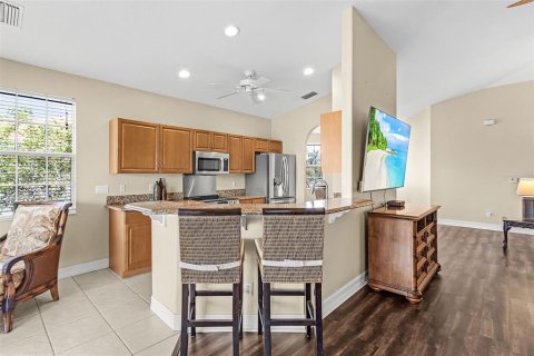 Condo in Cape Coral, Florida, 3 bedrooms  № 2151457 - photo 3