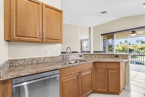 Condo in Cape Coral, Florida, 3 bedrooms  № 2151457 - photo 26