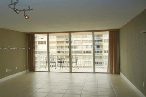 Купить кондоминиум в Авентура, Флорида 1 спальня, 93.37м2, № 1776336 - фото 11