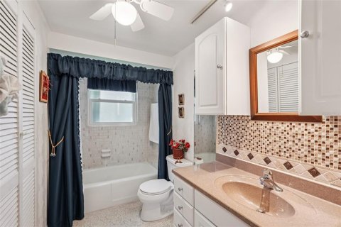 Casa en venta en Venice, Florida, 2 dormitorios, 115.57 m2 № 1829082 - foto 24