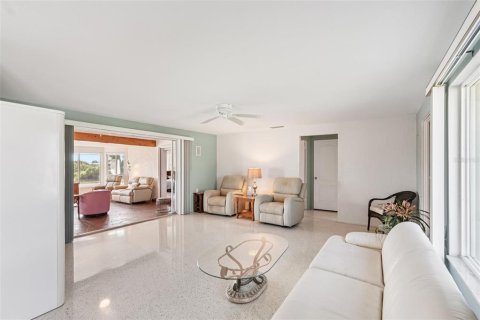 Casa en venta en Venice, Florida, 2 dormitorios, 115.57 m2 № 1829082 - foto 8
