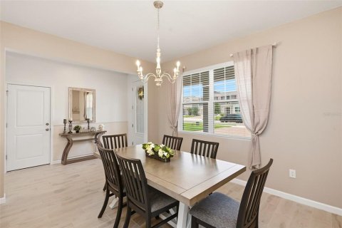 Купить виллу или дом в Апопка, Флорида 6 комнат, 277.96м2, № 2209486 - фото 9