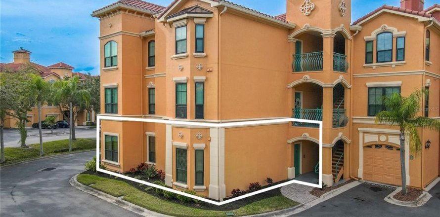 Condo in Clearwater, Florida, 2 bedrooms № 2100747