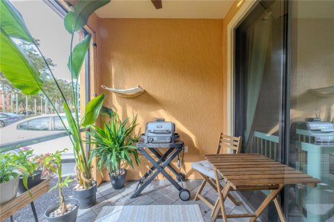 Condo in Clearwater, Florida, 2 bedrooms № 2100747 - photo 13