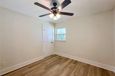Villa ou maison à vendre à Trenton, Floride: 4 chambres, 166.67 m2 № 2430596 - photo 11
