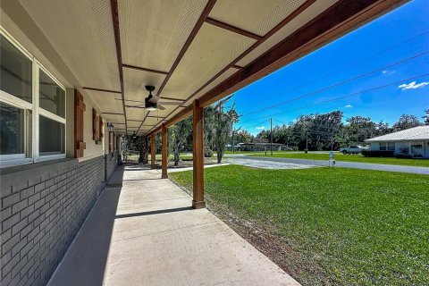 Villa ou maison à vendre à Trenton, Floride: 4 chambres, 166.67 m2 № 2430596 - photo 2