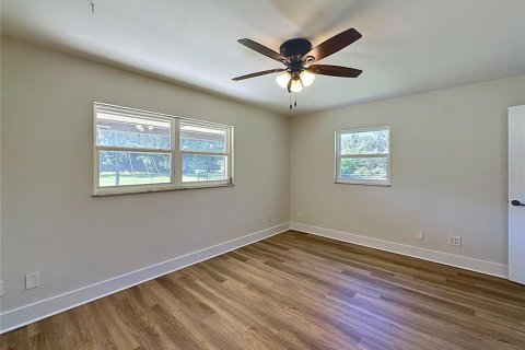 Villa ou maison à vendre à Trenton, Floride: 4 chambres, 166.67 m2 № 2430596 - photo 23