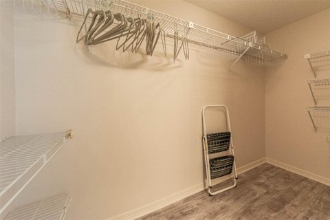 Condo in Vero Beach, Florida, 2 bedrooms  № 1844375 - photo 19