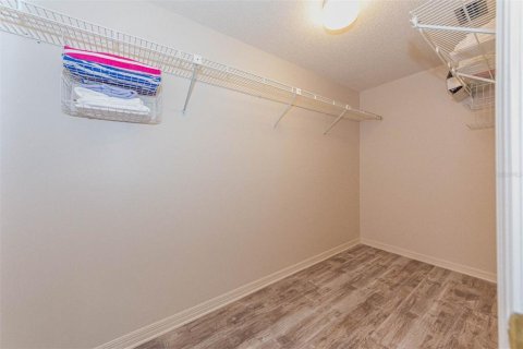 Condo in Vero Beach, Florida, 2 bedrooms  № 1844375 - photo 22
