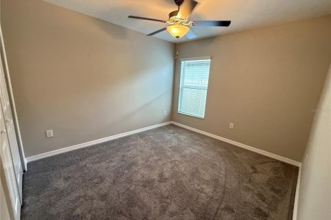 House in Sun City Center, Florida 4 bedrooms, 179.77 sq.m. № 1885656 - photo 17