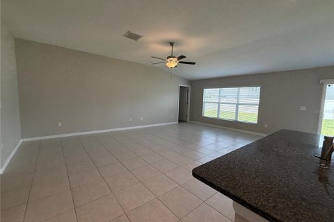 House in Sun City Center, Florida 4 bedrooms, 179.77 sq.m. № 1885656 - photo 4