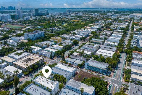 Condo in Miami Beach, Florida, 1 bedroom  № 1878799 - photo 15