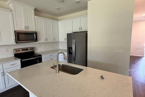 Adosado en alquiler en Kissimmee, Florida, 3 dormitorios, 142.51 m2 № 1915295 - foto 10