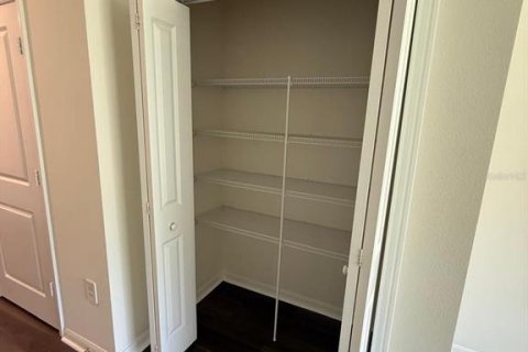 Adosado en alquiler en Kissimmee, Florida, 3 dormitorios, 142.51 m2 № 1915295 - foto 5