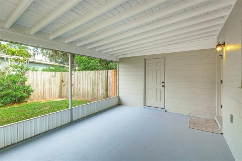 Купить виллу или дом в Бартоу, Флорида 3 комнаты, 123.56м2, № 2322567 - фото 9