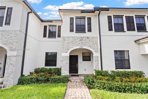 Townhouse in Homestead, Florida 3 bedrooms, 137.77 sq.m. № 1892868 - photo 1