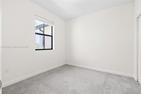 Townhouse in Homestead, Florida 3 bedrooms, 137.77 sq.m. № 1892868 - photo 22