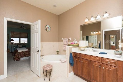 Condo in Palm Coast, Florida, 3 bedrooms  № 1400573 - photo 23