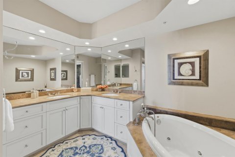 Copropriété à vendre à Hutchinson Island South, Floride: 3 chambres, 199.09 m2 № 2186416 - photo 20