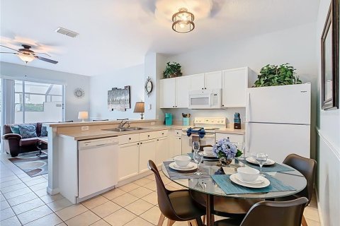 Adosado en venta en Kissimmee, Florida, 3 dormitorios, 133.78 m2 № 2208705 - foto 9