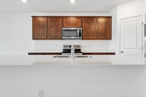 Villa ou maison à louer à Plant City, Floride: 4 chambres, 268.86 m2 № 1829195 - photo 7