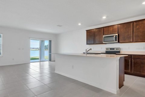 Villa ou maison à louer à Plant City, Floride: 4 chambres, 268.86 m2 № 1829195 - photo 6