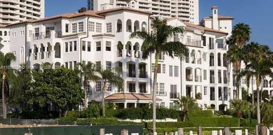 Condo à Aventura, Floride, 2 chambres № 1959881