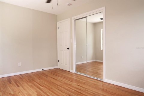 House in Saint Petersburg, Florida 2 bedrooms, 89 sq.m. № 1796150 - photo 21