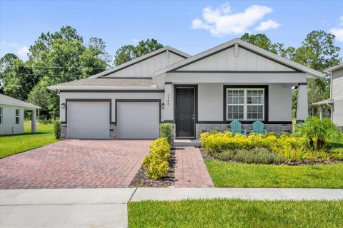 House in Apopka, Florida 4 bedrooms, 177.63 sq.m. № 1837957 - photo 1