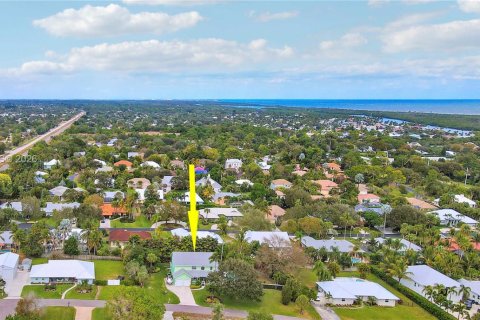 House in Hobe Sound, Florida 4 bedrooms, 258.08 sq.m. № 2019602 - photo 13