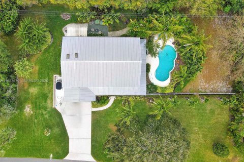 House in Hobe Sound, Florida 4 bedrooms, 258.08 sq.m. № 2019602 - photo 16