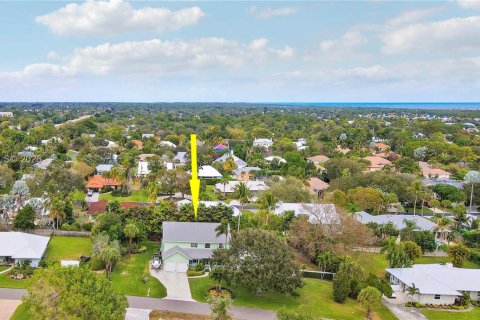 House in Hobe Sound, Florida 4 bedrooms, 258.08 sq.m. № 2019602 - photo 14