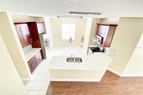 House in Orlando, Florida 4 bedrooms, 235.69 sq.m. № 2236726 - photo 19