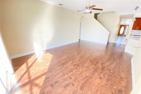 House in Orlando, Florida 4 bedrooms, 235.69 sq.m. № 2236726 - photo 23