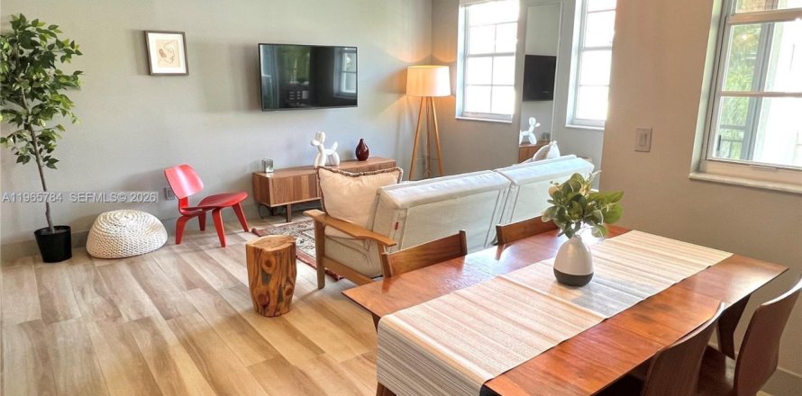 Condo in Aventura, Florida, 2 bedrooms  № 2027795