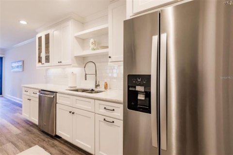 Condominio en venta en Venice, Florida, 2 dormitorios, 105.72 m2 № 2411511 - foto 9