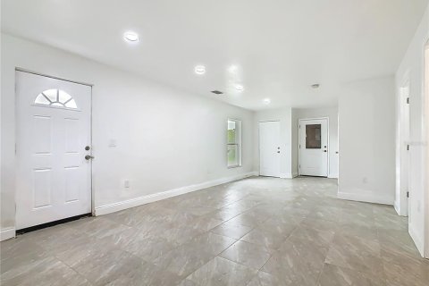Casa en venta en Haines City, Florida, 4 dormitorios, 201.6 m2 № 1899513 - foto 29