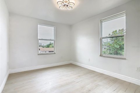 Casa en venta en Haines City, Florida, 4 dormitorios, 201.6 m2 № 1899513 - foto 26